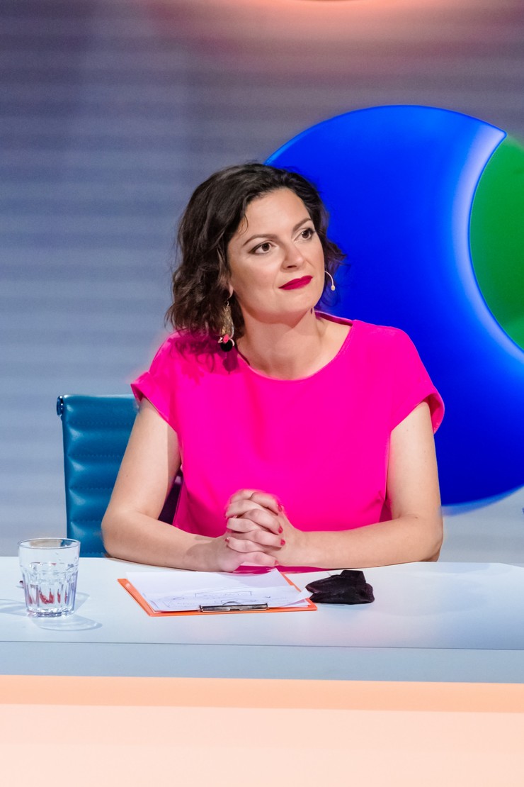 Inkognito - Lujza Garajová Schrameková ako hádačka