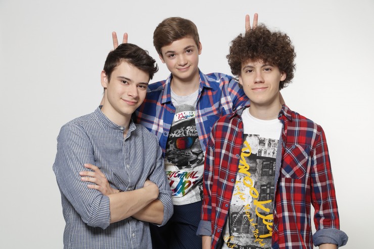 NAŠI - Rodinovci vystrúhali skvelé grimasy - Gregor, Max a David