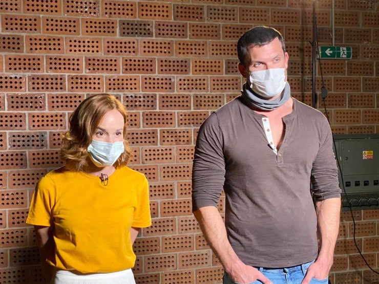 Pomôž susedovi - Táňa Pauhofová a Ján Koleník