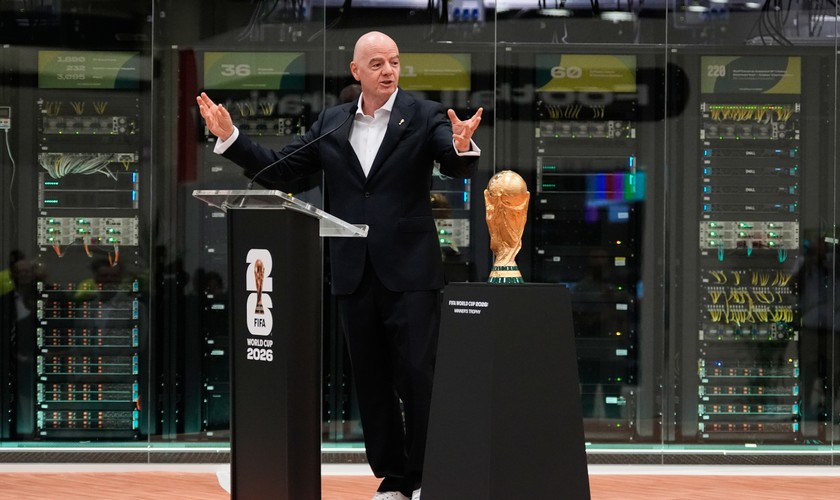 Horúčavy a zákaz vlastných fliaš s vodou? Rozhodnutie FIFA vyvolalo kritiku