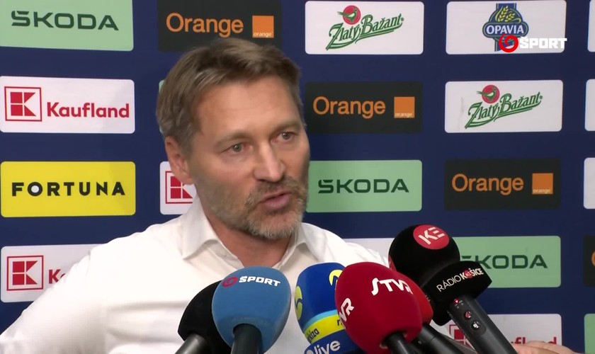 Miroslav Šatan a Vladimír Országh po poslednom prípravnom zápase