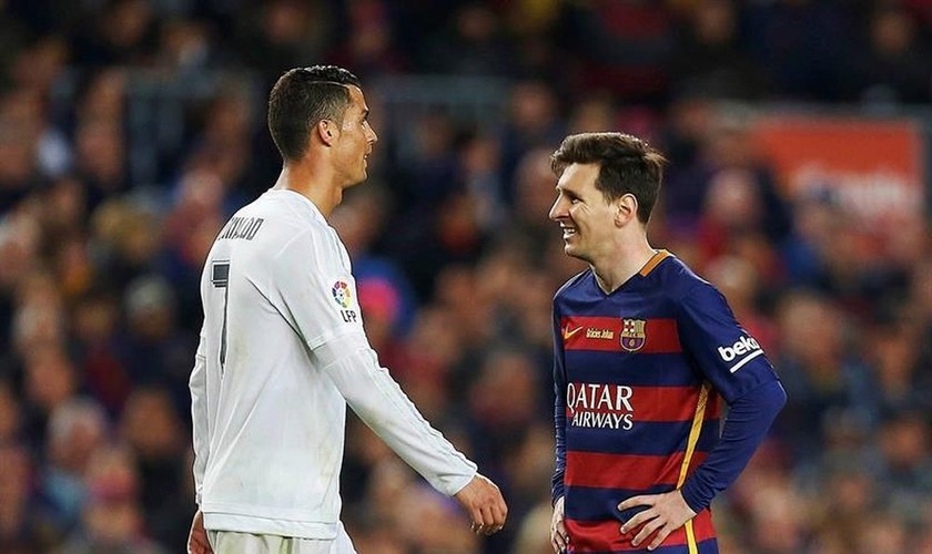 Messi a Ronaldo spolu na jednom ihrisku?! Pozvánku dostali na rozlúčku Carlosa Téveza