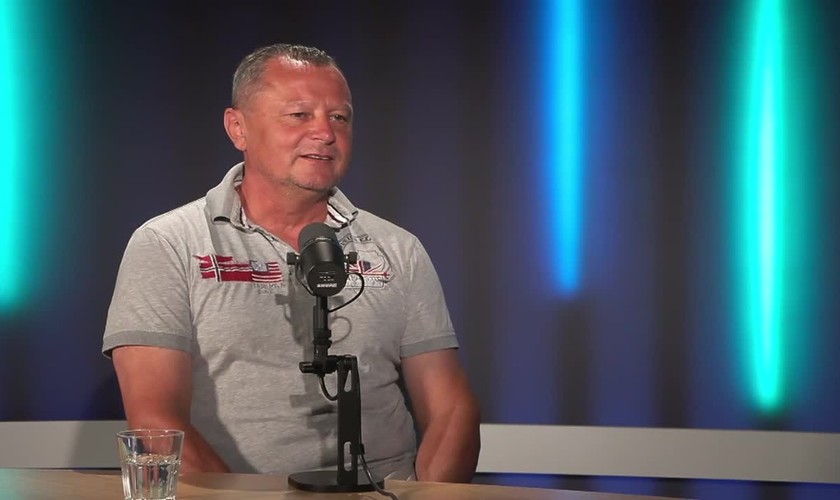 V pozadí úspechu - Legenda futbalu Vladimír Kinder