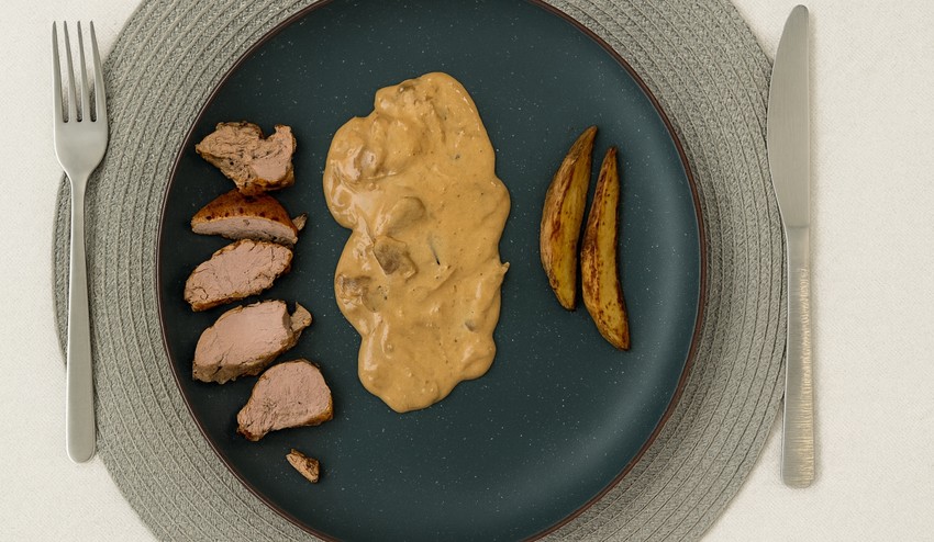 Bravčová panenka s hubovou a nivovou omáčkou