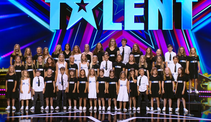 Najväčšia skupina v tomto ročníku šou pobláznila porotu aj divákov: TOMUTO sa povie talent!
