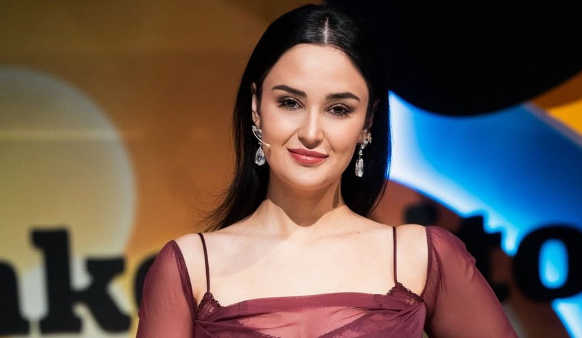 Ema Fajnor rozvírila debaty: V relácii Inkognito totiž NECHTIAC ukázala obe PRSIA!