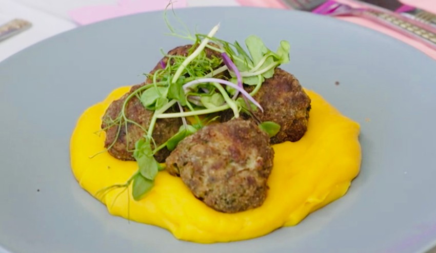 Hlavné jedlo: Zelená guľovačka