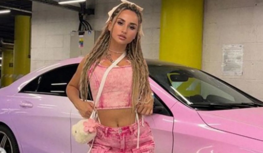 ŠOK! Cynthia Tóthová prišla o jej ikonický ružový mercedes: UKRADLI JEJ HO ZA BIELEHO DŇA!