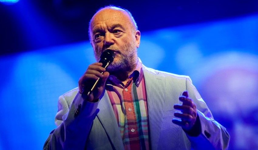 Peter Lipa vydal nový album! Neuveríte, kto mu ho bude krstiť!