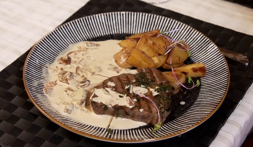 Hlavne jedlo: Polokrvavé voloviny