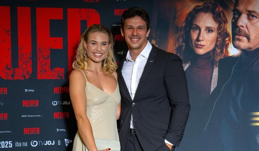 Ladislav Bédi s manželkou Emily oslavujú rok lásky: TAKTO to funguje, keď sa dvaja HERCI vezmú!