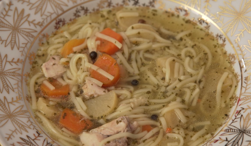 Poliecka: Chales Bales drobes