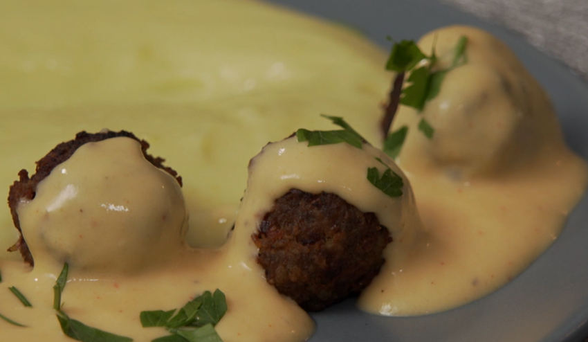 Hlavné jedlo: Köttbullar