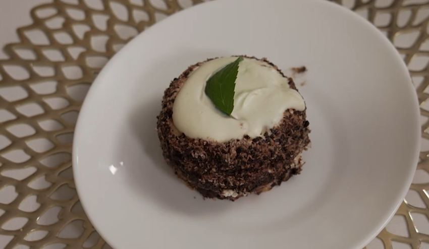 Dezert: Zasnežené tri poschodia