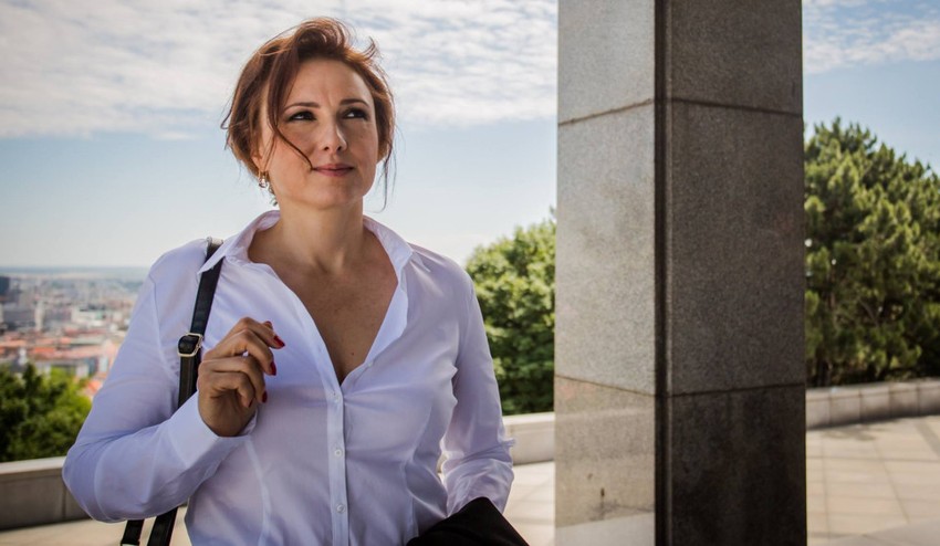 Takto ste Zuzanu Mauréry ešte nevideli: V priliehavom negližé a v sexi podväzkoch!