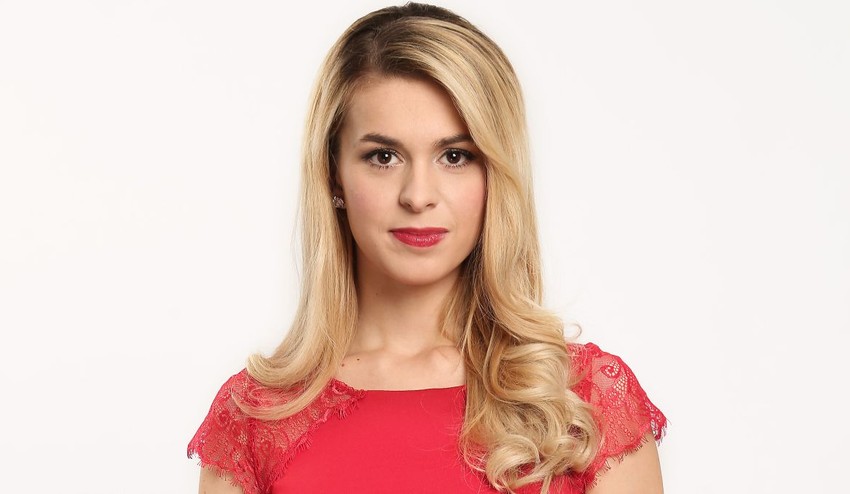 Panelákový bar bude mať novú posilu: Predstavujeme vám čašníčku Ruženku!