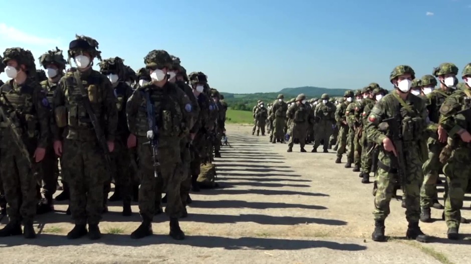 [multi] Lest prezidentka cvicenie. 4953