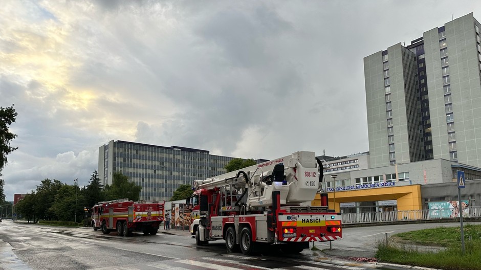 Zásah hasičov v Detskej nemocnici v Košiciach