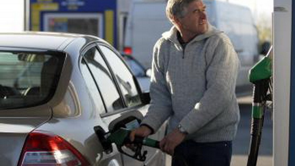 auto, tankovanie, čerpačka