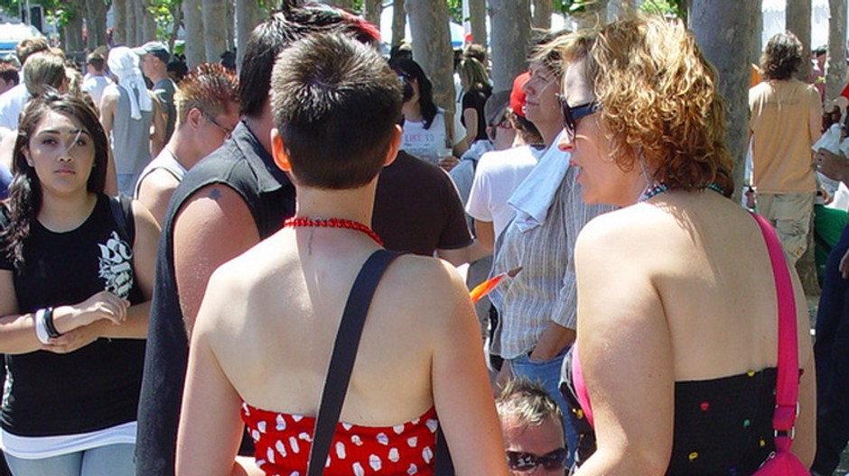 dve zeny lesby zozadu