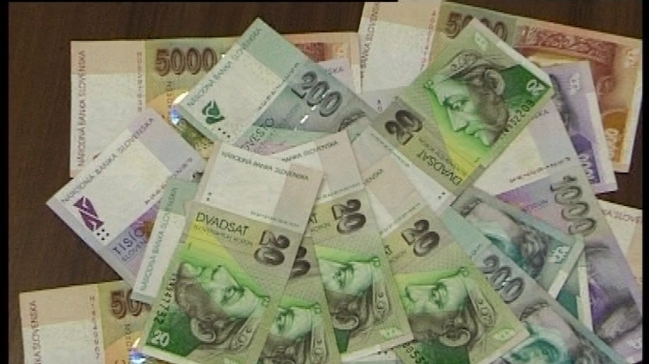 peniaze-slovenske - 20, 200, 1000, 5000 porozhadzovane