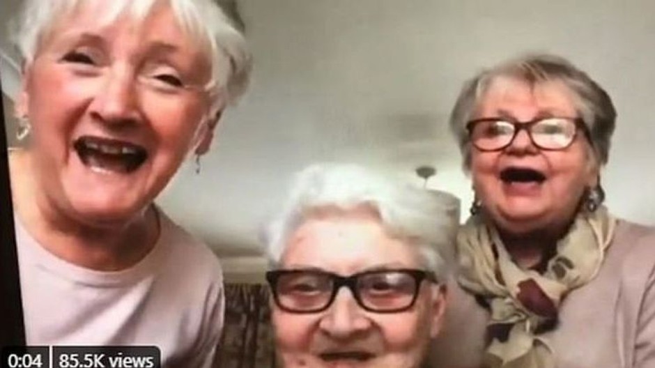 Doreen-Carol-And-Dotty