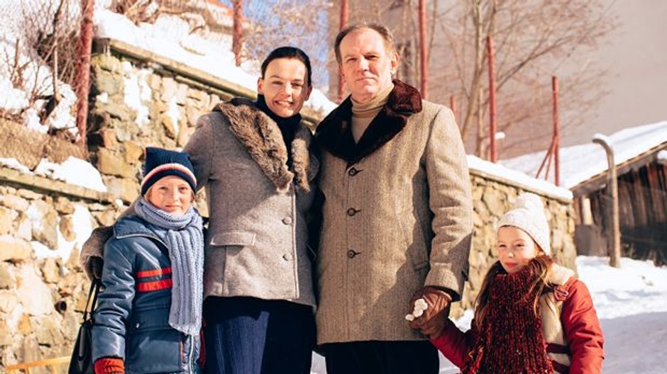 Gabriela Mikulková,Martin Finger, SLOVO