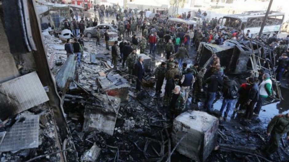 Pri bombových útokoch pri Damasku zomrelo najmenej 65 ľudí, 110 sa zranilo