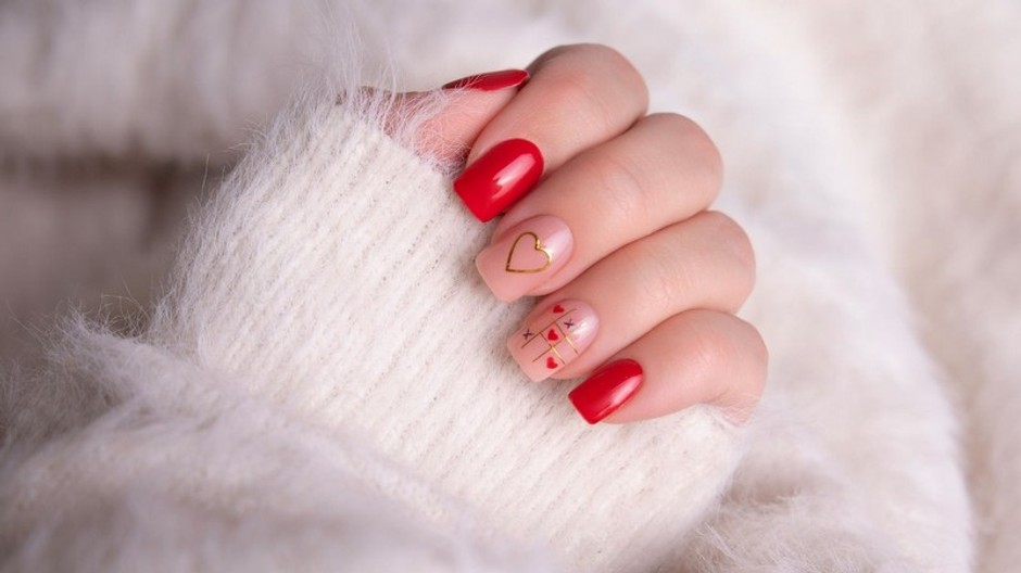 valentínska manikúra