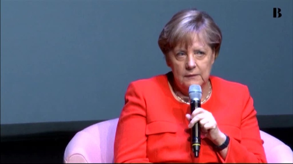 Angela Merkel ustupuje od striktného odmietania manželstiev homosexuálov559