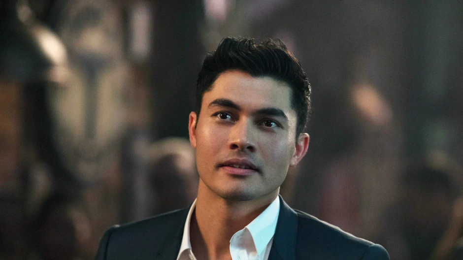 Henry Golding ukázal rozkošnú dcérku: Takto oslávili jej prvý rok!