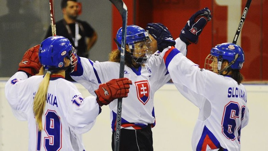 Hokejbalistky Slovenska