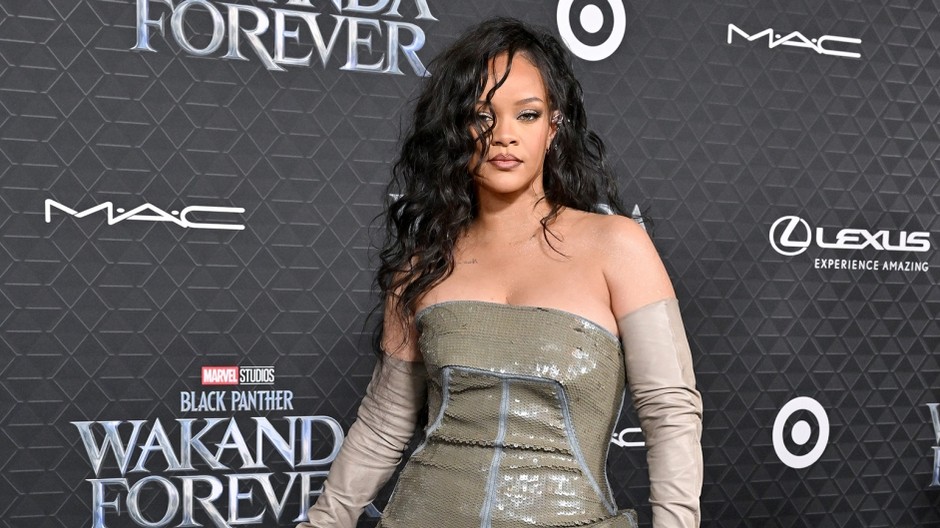 rihanna-wakanda-forever