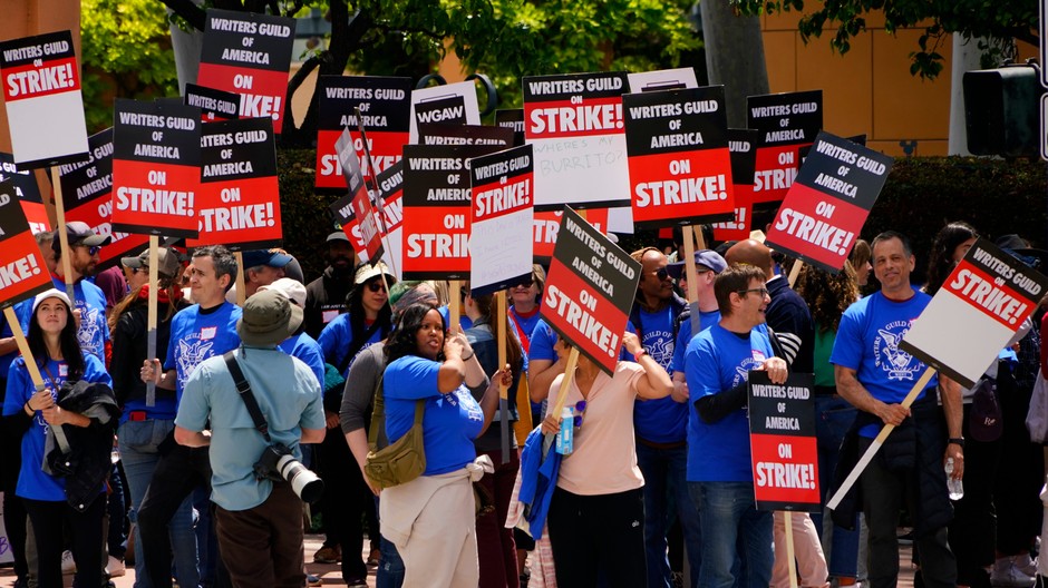 strajk scenaristov 