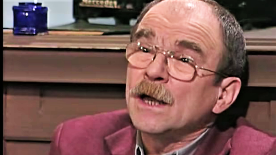 Screenshot_2020-06-02 Datel (Svěrák-Uhlíř) - YouTube(5)