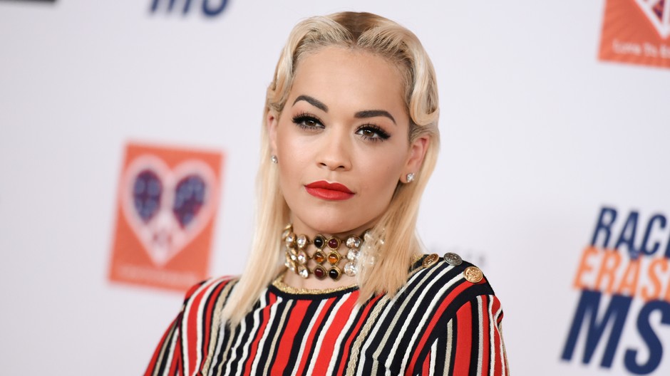 Rita Ora detail tváre