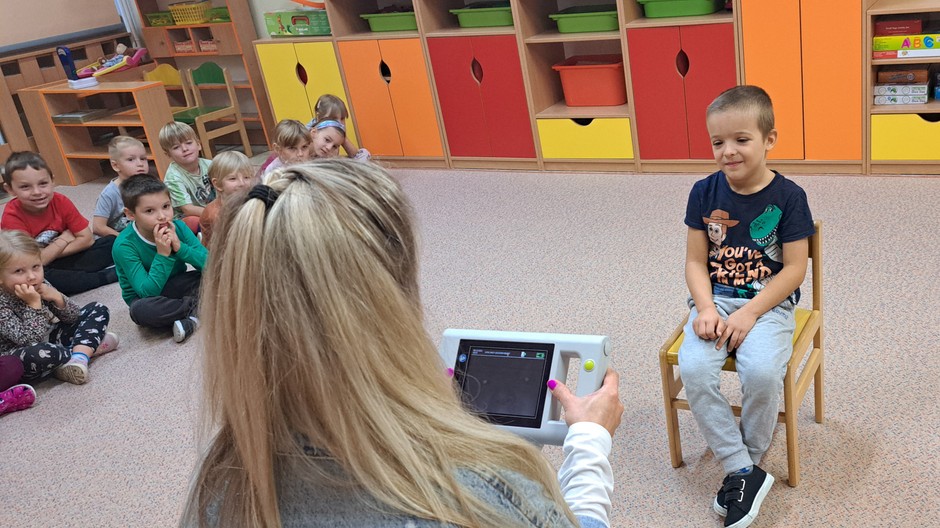 Zdravé oči už v škôlke_meranie v škôlke