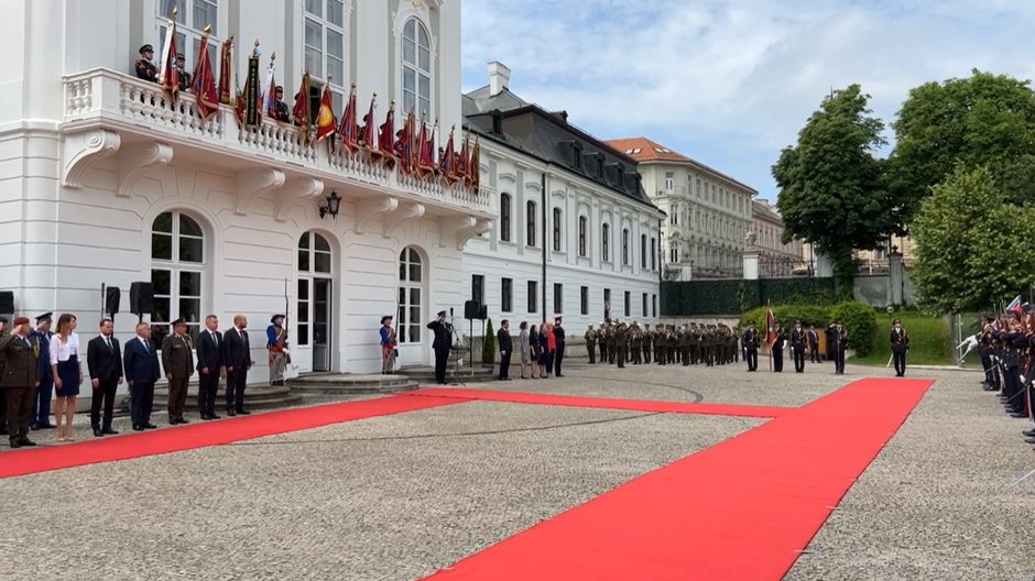 Bojová zástava z.čaputová