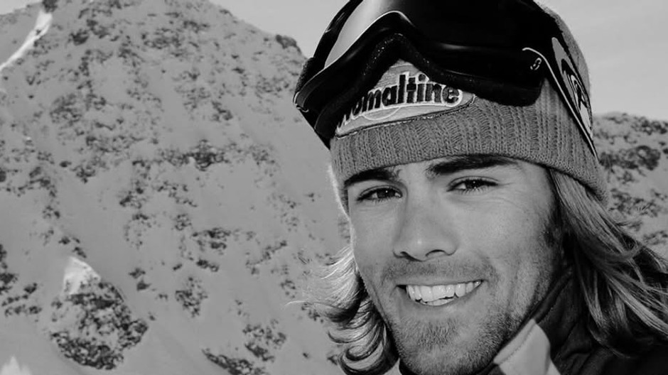 Nebohý snowboardista