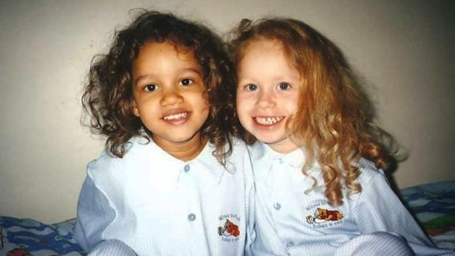 vynimocne dvojcata aylmer