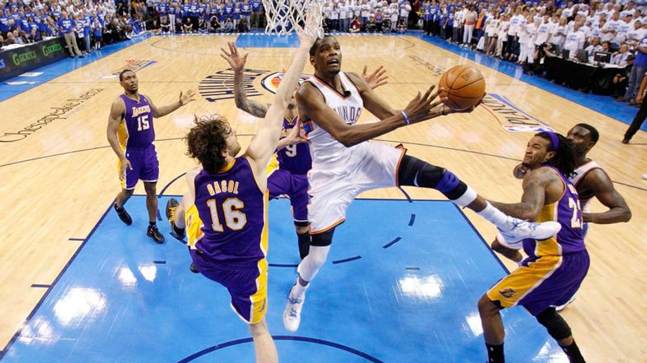 Oklahoma City vs LA Lakers