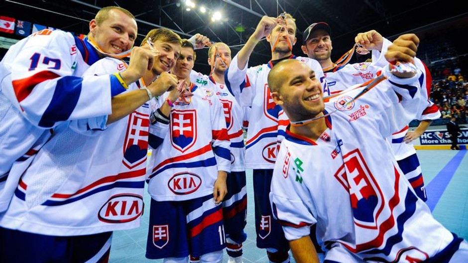 bronzoví hokejbalistisita