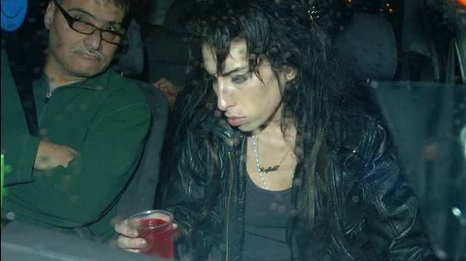 Opitá Amy Winehouse