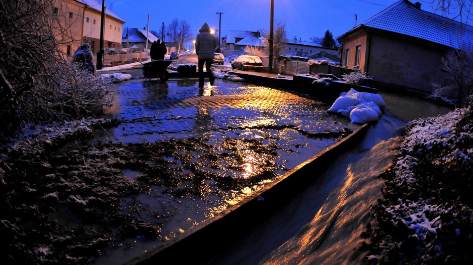 Bánovce večer povodne