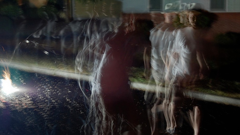 Rozmazané tancujúce šmuhy, epileptický záchvat