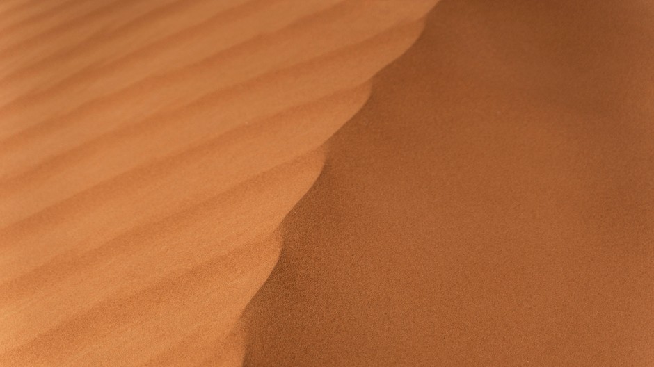 beautiful-warm-desert-landscape (1)