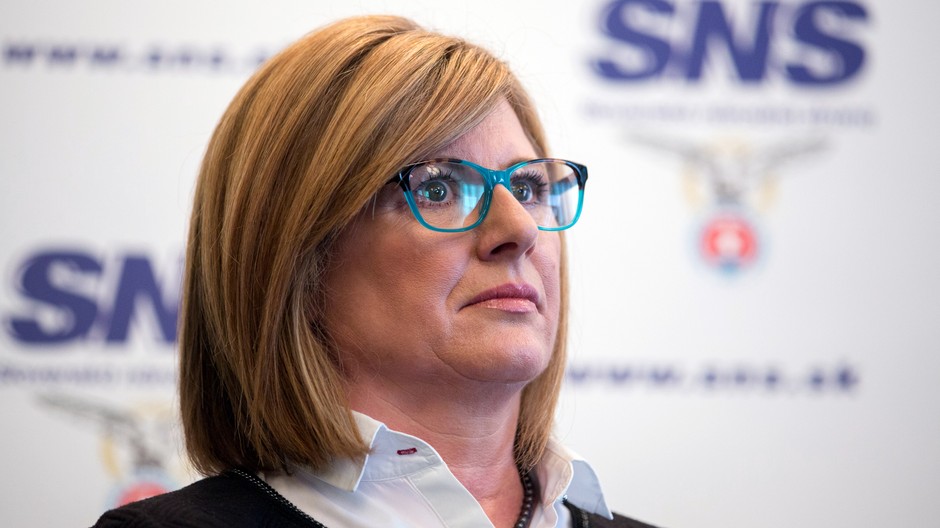 Eva Matečná ministerka pôdohospodárstva