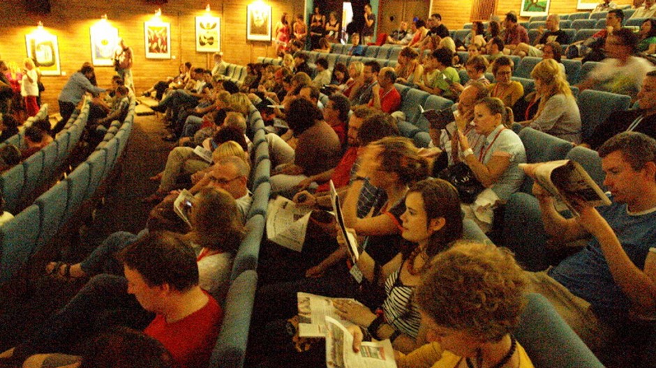 publikum v ceskom kine hviezda-lfs