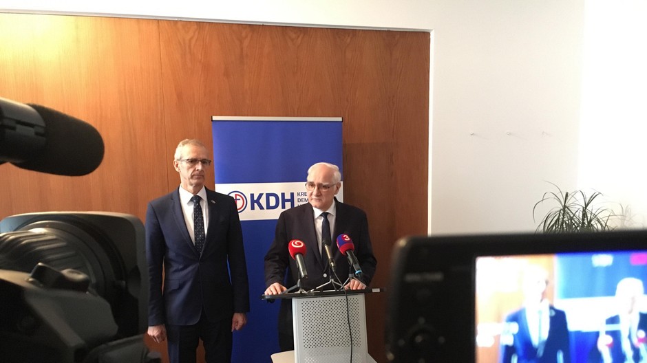 Mikolášik, Štefanec, KDH, tlačovka