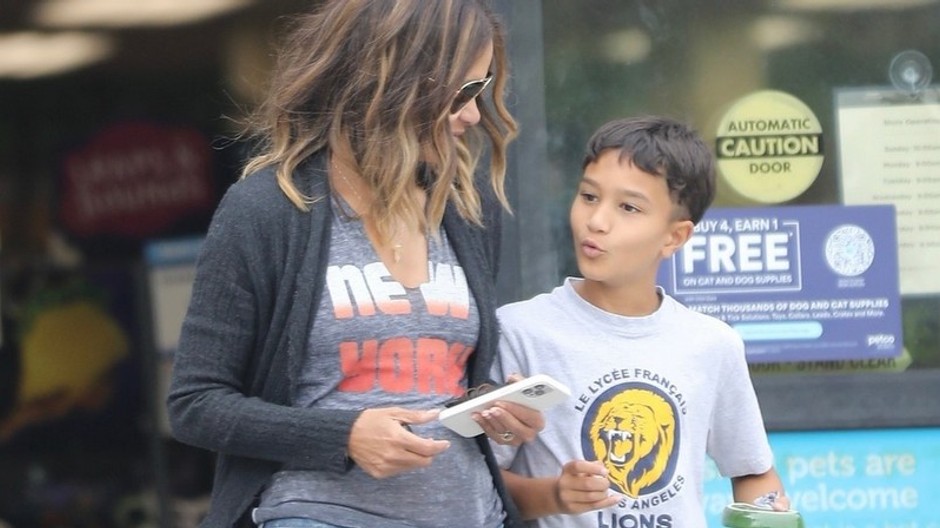 Halle Berry so synom